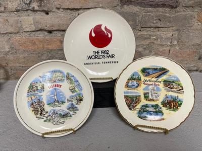 Worlds fair plate, decanter & stuff