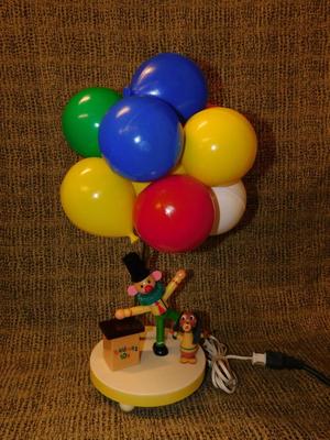 Sale Photo Thumbnail #167: Clown is missing balloon cord.