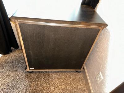 3 DRAWER NIGHT STAND WITH LAMP