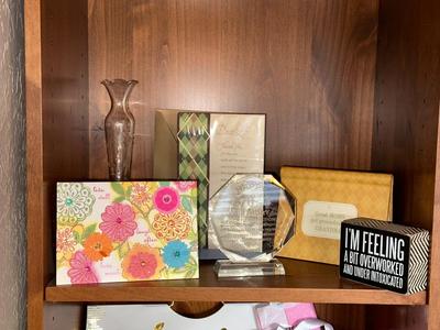 PICTURE FRAMES, VASES AND MORE