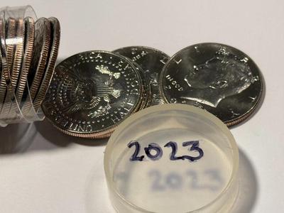 ORIGINAL 2023-P CHOICE BU ROLL OF KENNEDY HALF DOLLARS. FREE DOMESTIC SHIPPING.