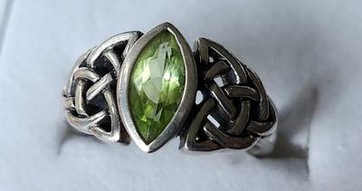 Marquise Peridot Ring
