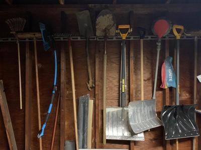 Assorted Shovels