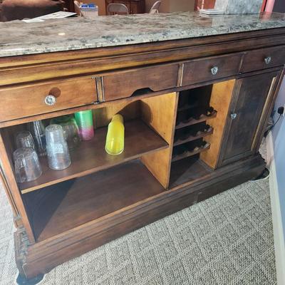 Clean Heavy Marble Top Bar 68x21x43