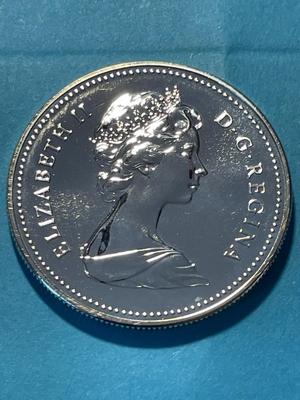 1979 Canada Silver Dollar Commemorating the Griffon 300th Anniversary as Pictured. FREE DOMESTIC SHIPPING.