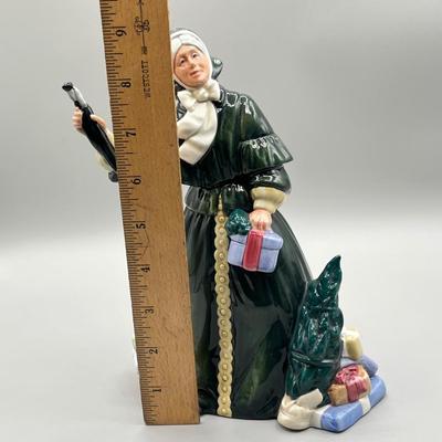 LOT 23D: Royal Doulton Figurine - Christmas Parcels