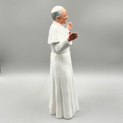 LOT 27D: Royal Doulton His Holiness Pope John Paul II Figurine