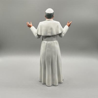 LOT 27D: Royal Doulton His Holiness Pope John Paul II Figurine