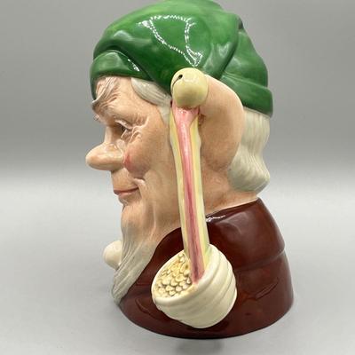 LOT 29D: Royal Doulton Toby Character Jug - Leprechaun D6847