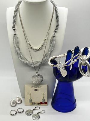 LOT 120J: Necklaces, Bracelets and Earrings