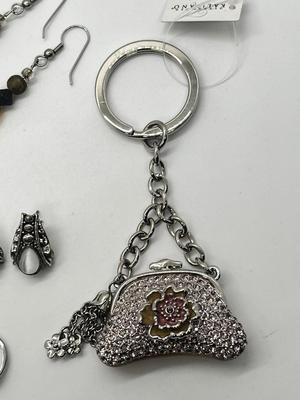 LOT 121J: Collections of Earrings, Rings and More