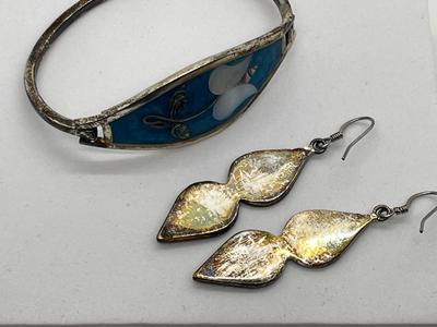 LOT 122J: Silver Bracelet + Earrings Marked Alpaca Mexico