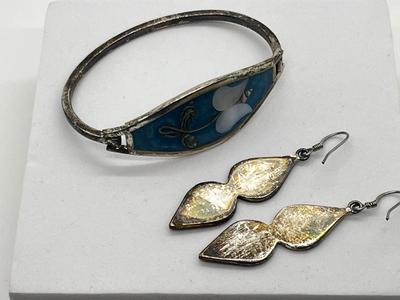 LOT 122J: Silver Bracelet + Earrings Marked Alpaca Mexico