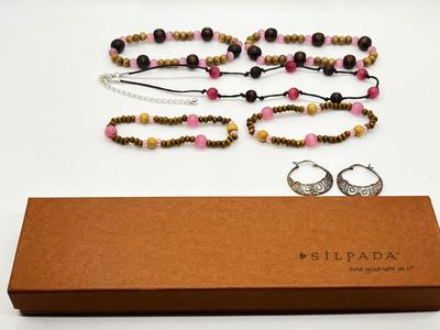 LOT 126J: Jewelry Collection - Necklace, Bracelet, Earrings