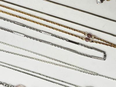 LOT 129J: Jewelry Collection - Necklaces, Pin, Pendant and Earrings