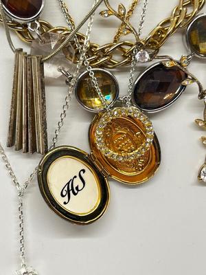 LOT 129J: Jewelry Collection - Necklaces, Pin, Pendant and Earrings