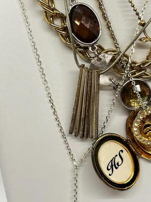 LOT 129J: Jewelry Collection - Necklaces, Pin, Pendant and Earrings