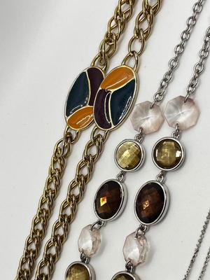 LOT 129J: Jewelry Collection - Necklaces, Pin, Pendant and Earrings