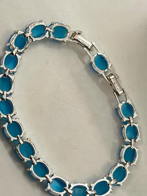 LOT 131J: Costume Jewelry Collection - Necklaces, Bracelets, Earrings