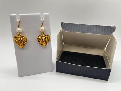 LOT 133J: Avon Jewelry in Original Boxes