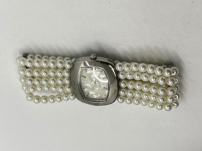 LOT 134J: Collection of Avon Watches in Original Boxes