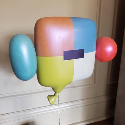 Sean O'Meallie Signed Balloon Sculpture (D-KD)