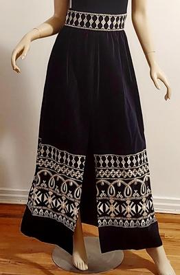 Vtg 60-70s Victor Costa Romantica