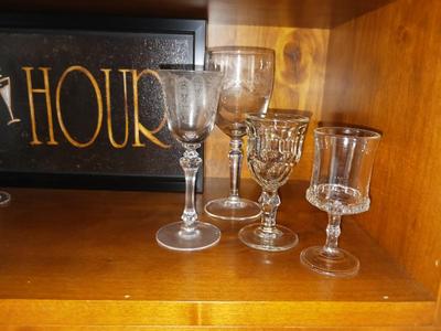 HAPPY HOUR SIGN, TWO TYPES OF STIR STICKS, VARIETY OF SHOT GLASSES