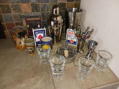 PERFECT BAR LOT, DRINK MIXER, WEDDING CORK, SHOT GLASSES, HEAVY ASHTRAY AND MORE