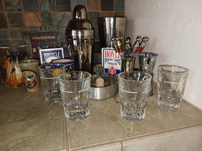 PERFECT BAR LOT, DRINK MIXER, WEDDING CORK, SHOT GLASSES, HEAVY ASHTRAY AND MORE
