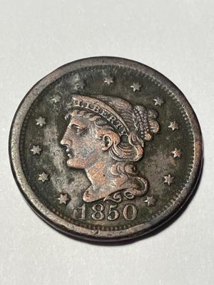 1850 HEAVILY CIRCULATED CONDITION U.S. LARGE CENT AS PICTURED. FREE DOMESTIC SHIPPING.