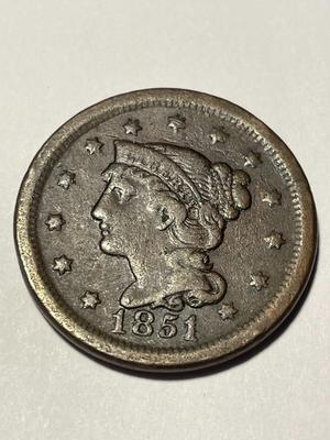 1851 HEAVILY CIRCULATED CONDITION U.S. LARGE CENT AS PICTURED. FREE DOMESTIC SHIPPING.