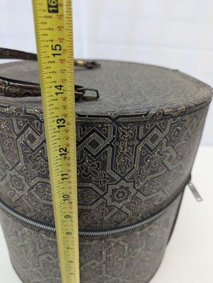 Vintage Vinyl Wig Box Case Zip Around