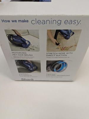 Shark Bagless Hand Vac