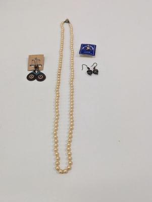 Vintage Costume Jewelry