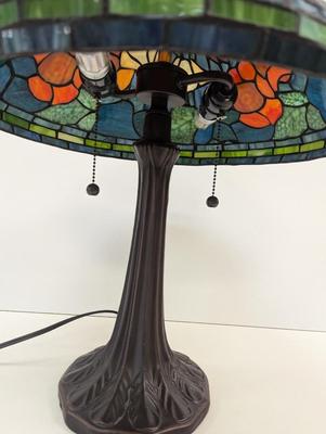 Tiffany Style Stained Glass Table Lamp