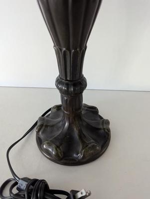 Tiffany Style Stained Glass Table Lamp