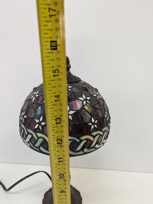 Tiffany Style Stained Glass Table Lamp