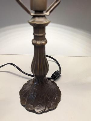 Tiffany Style Stained Glass Table Lamp