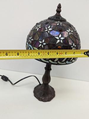 Tiffany Style Stained Glass Table Lamp