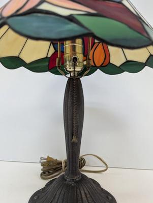 Tiffany Style Stained Glass Table Lamp