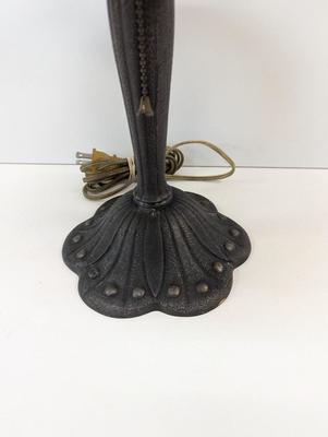 Tiffany Style Stained Glass Table Lamp