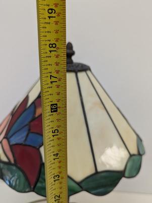 Tiffany Style Stained Glass Table Lamp