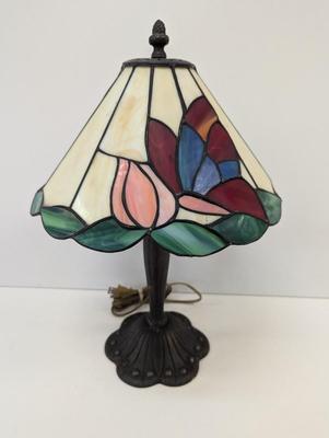Tiffany Style Stained Glass Table Lamp
