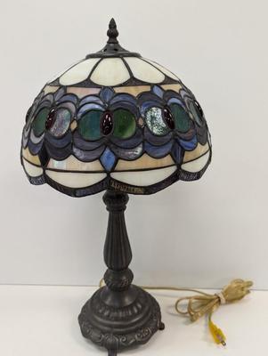 Tiffany Style Stained Glass Table Lamp