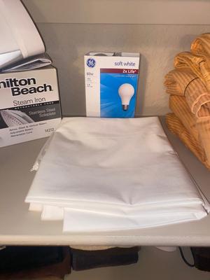 HAMILTON BEACH IRON, KING SHEETS, PILLOWCASE PROTECTORS, AND LIGHTBULBS