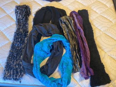 PRETTY LADIES SCARVES