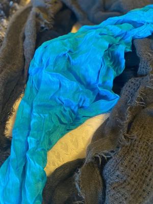 PRETTY LADIES SCARVES