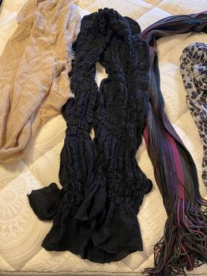 STYLISH LADIES SCARVES