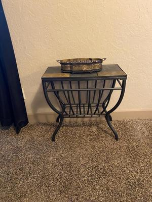 TILE TOP ACCENT TABLE AND. BRASS DISH